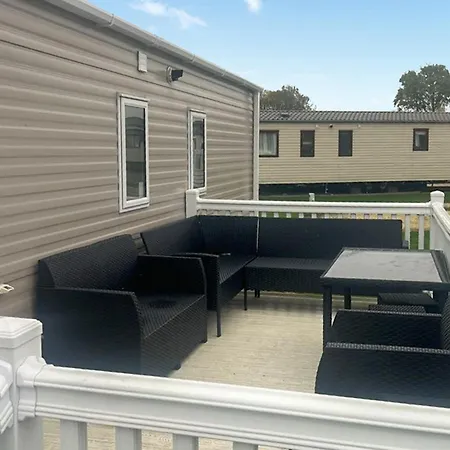 Flamingoland Tatil Evi Kirby Misperton